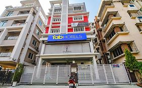 Fabhotel New Annapurna Plaza - Nr Axis Mall
